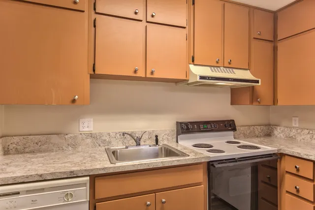 $900 | 1225 South Gadsden Street, Unit 1, Tallahassee, FL 32301