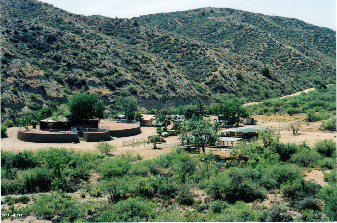 7424 South Russell Road Globe, AZ 85501 - Photo 1 of 30 View From The West