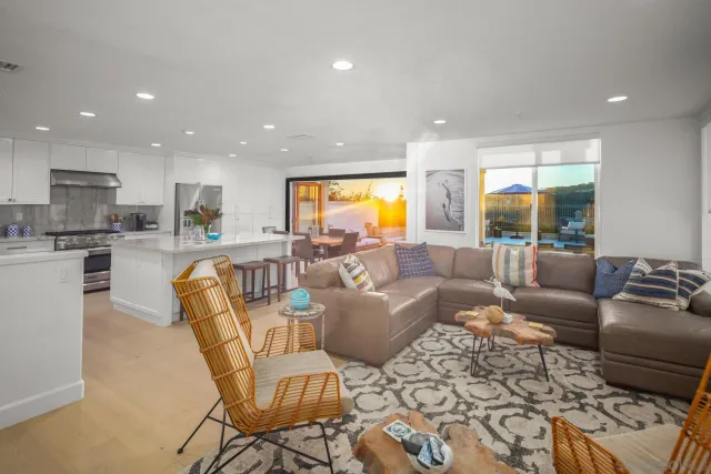 $3,289,800 | 37 Santa Lucia, Dana Point, CA 92629