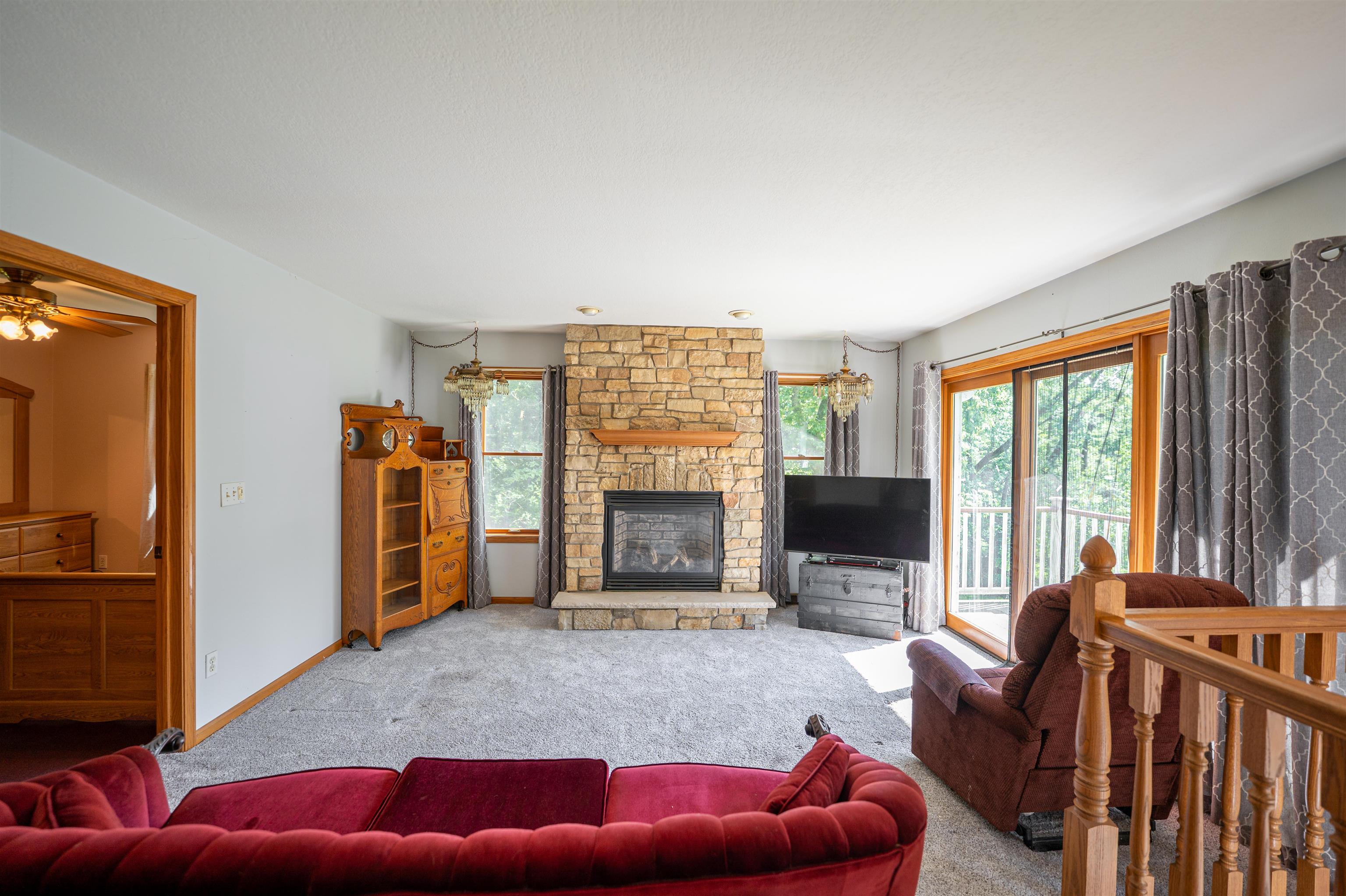1912 Daysville Road Oregon, IL 61061 - Photo 26 of 74 a living room with furniture and a flat screen tv
