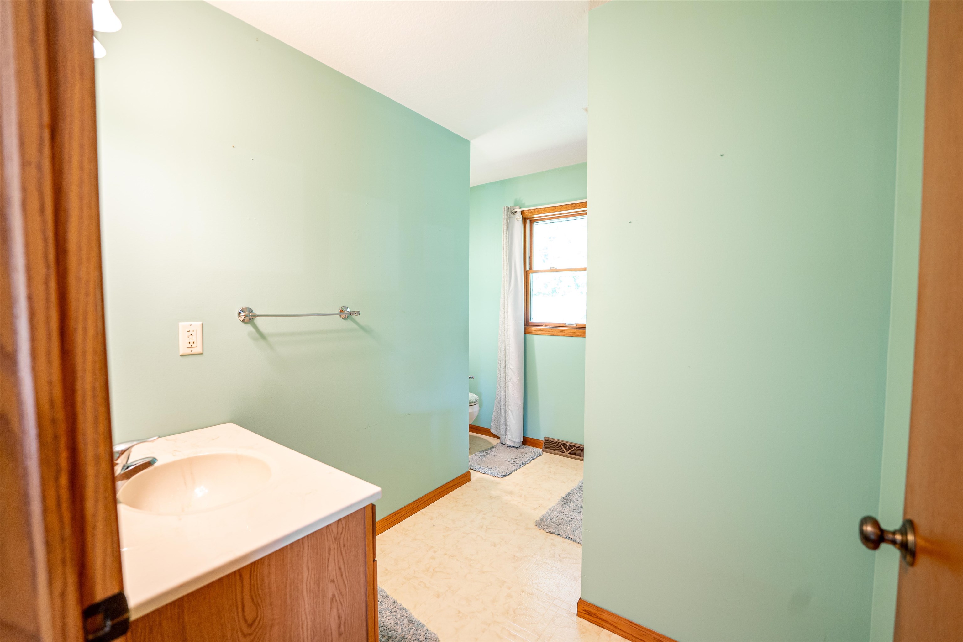1912 Daysville Road Oregon, IL 61061 - Photo 32 of 74 a bathroom with a sink and a toilet