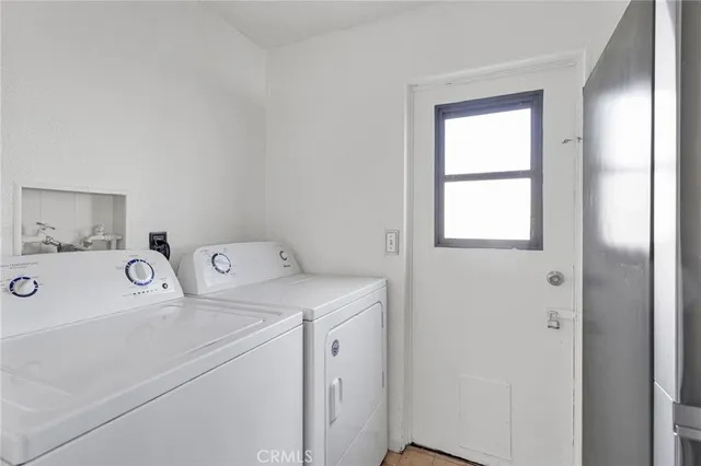 $84,900 | 16473 Green Tree Boulevard, Unit 21, Victorville, CA 92395