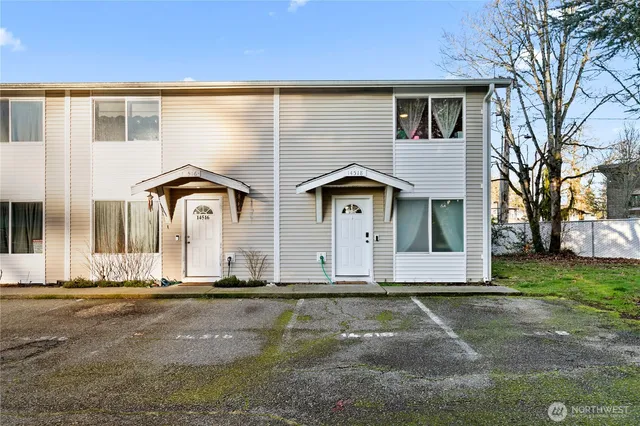 $325,000 | 14518 West Thorne Lane Southwest, Lakewood, WA 98498