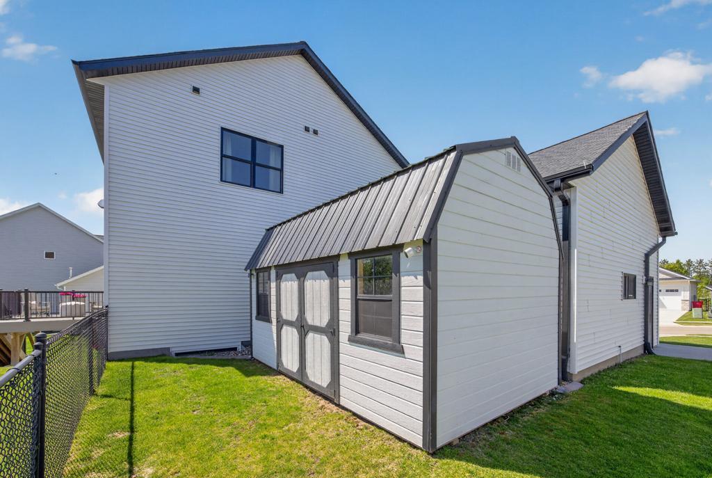 2014 Hagen Lane Southwest Rochester, MN 55902 - Photo 82 of 92