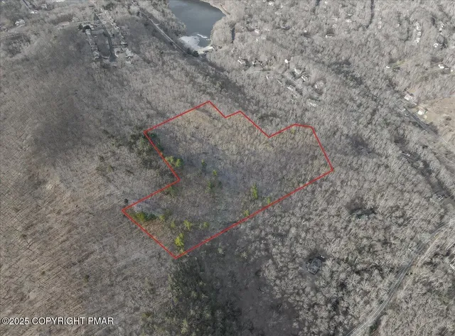 $250,000 | 45080 West St East Stroudsburg, East Stroudsburg, PA 18301