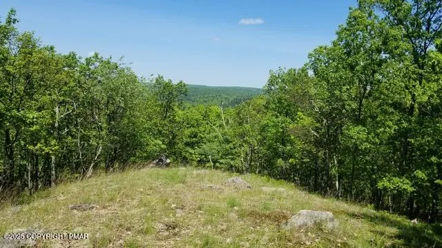 $250,000 | 45080 West St East Stroudsburg, East Stroudsburg, PA 18301