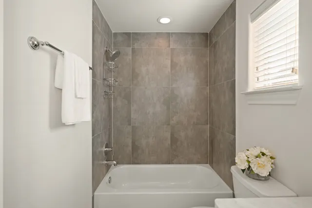 $539,900 | 1317 Roy Street, Houston, TX 77007