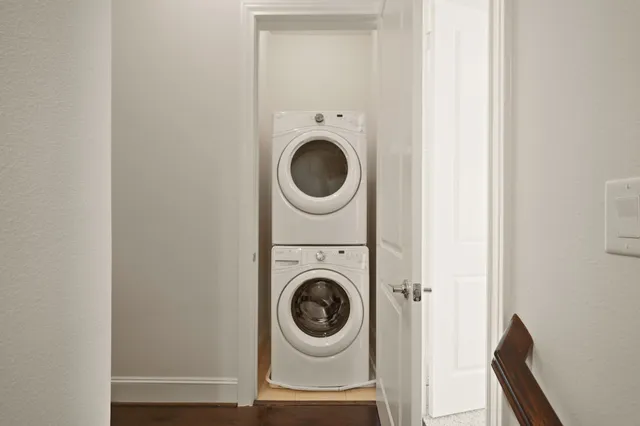 $539,900 | 1317 Roy Street, Houston, TX 77007