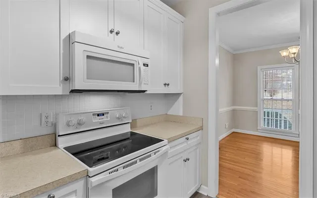 $2,400 | 7707 Foxhaven Court, Greensboro, NC 27455