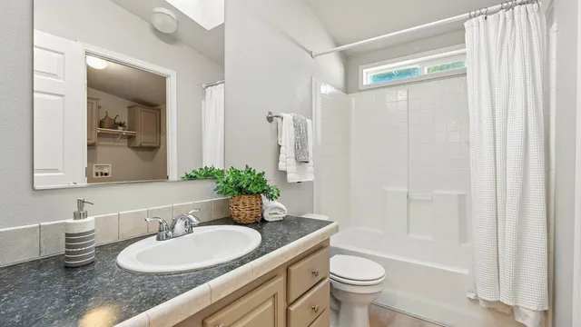 $1,490,000 | 35655 County Road 20, Woodland, CA 95695