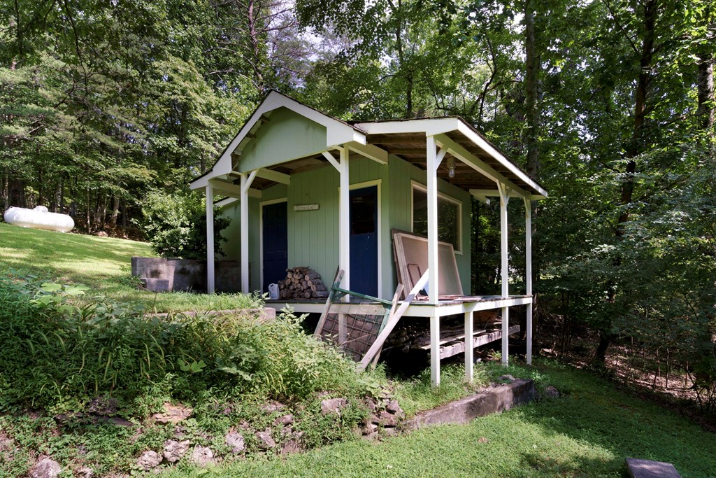 488 West Cherry Road Hayesville, NC 28904 - Photo 12 of 51