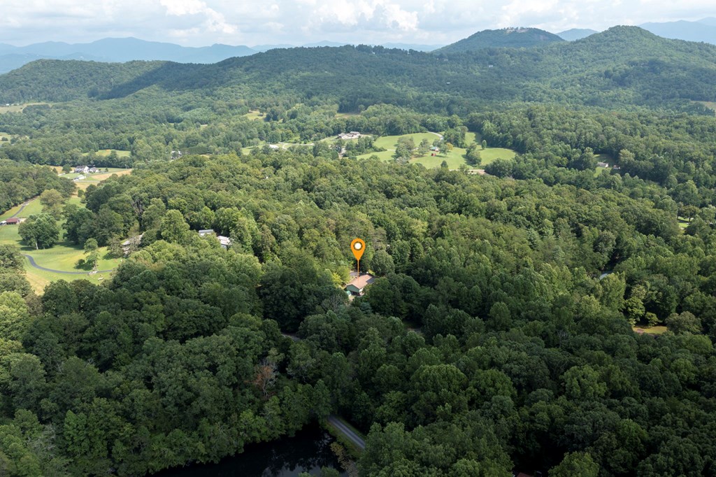 488 West Cherry Road Hayesville, NC 28904 - Photo 13 of 51