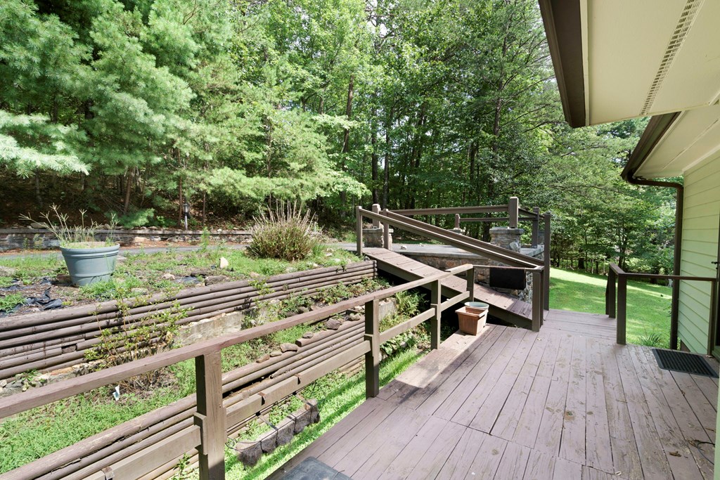 488 West Cherry Road Hayesville, NC 28904 - Photo 5 of 51