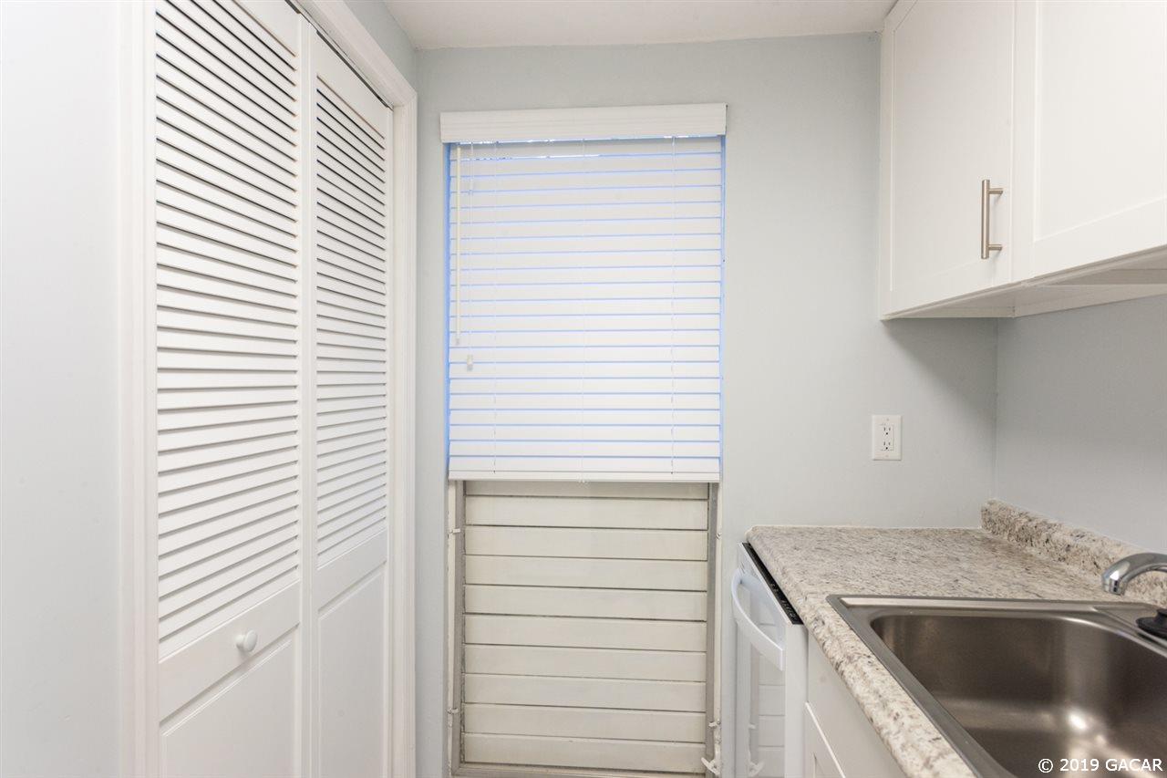 611 Southwest 75th Street Gainesville, FL 32607 - Photo 7 of 26