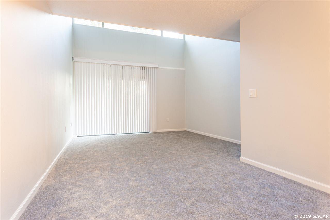 611 Southwest 75th Street Gainesville, FL 32607 - Photo 10 of 26