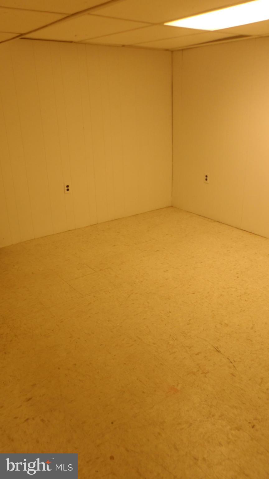 6000 Craig Street Springfield, VA 22150 - Photo 4 of 27 Bedroom