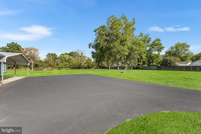 a picture of a room with a bench