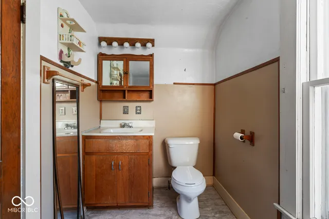 $79,900 | 917 South 15th Street, New Castle, IN 47362