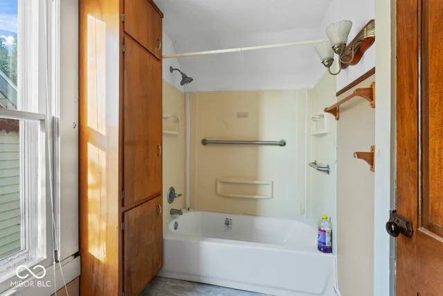 $79,900 | 917 South 15th Street, New Castle, IN 47362