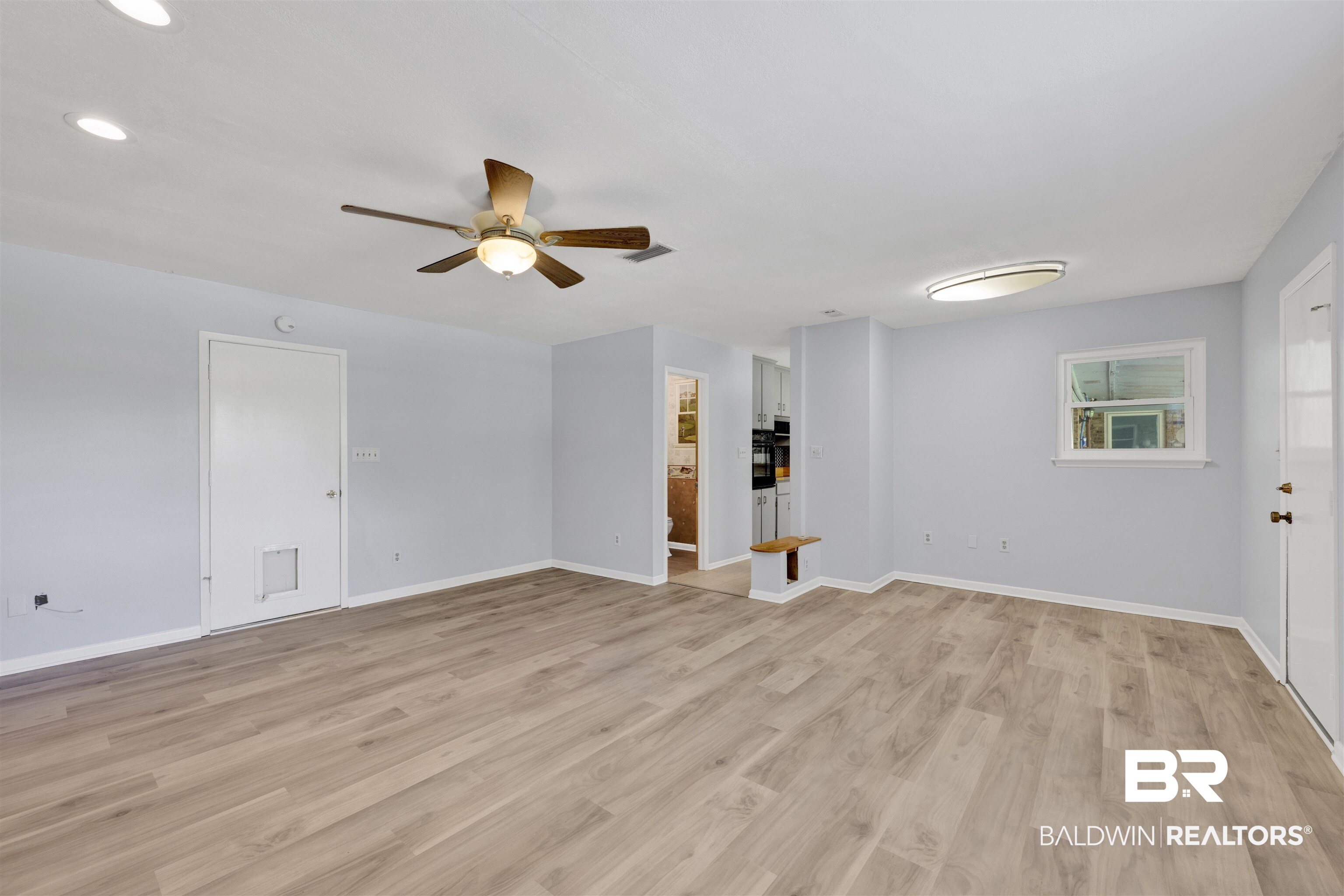 16718 Bogle Lane Foley, AL 36535 - Photo 8 of 32