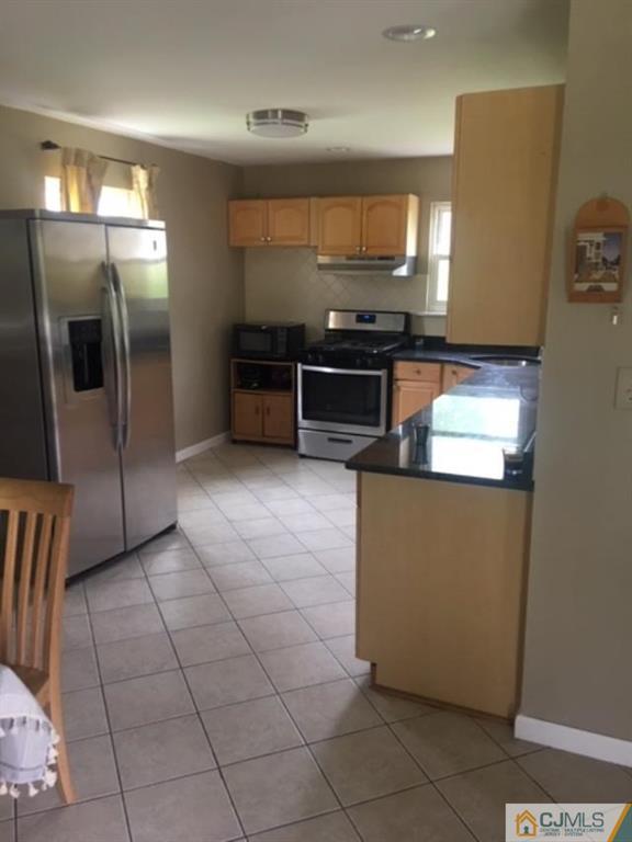 1401 Mohawk Road North Brunswick, NJ 08902 - Photo 3 of 13 Gallery Image 3