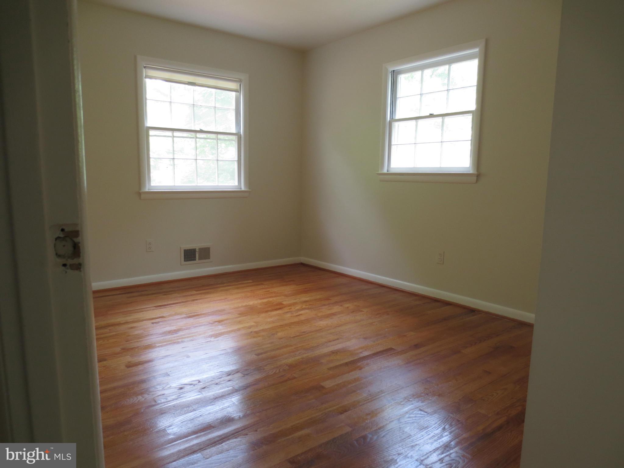 10616 Glenwild Road Silver Spring, MD 20901 - Photo 13 of 30 Bedroom #2