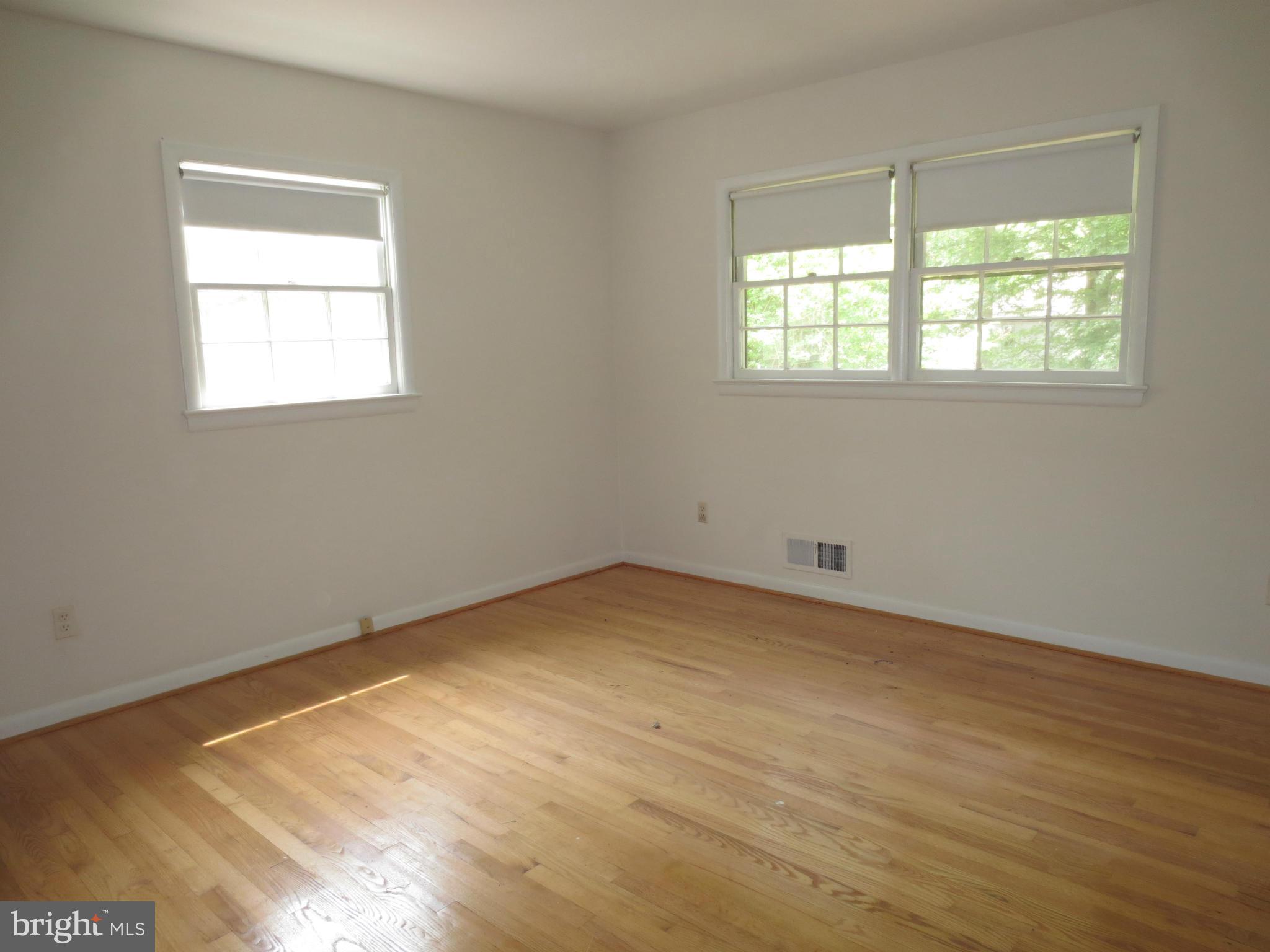 10616 Glenwild Road Silver Spring, MD 20901 - Photo 15 of 30 Bedroom (Master)