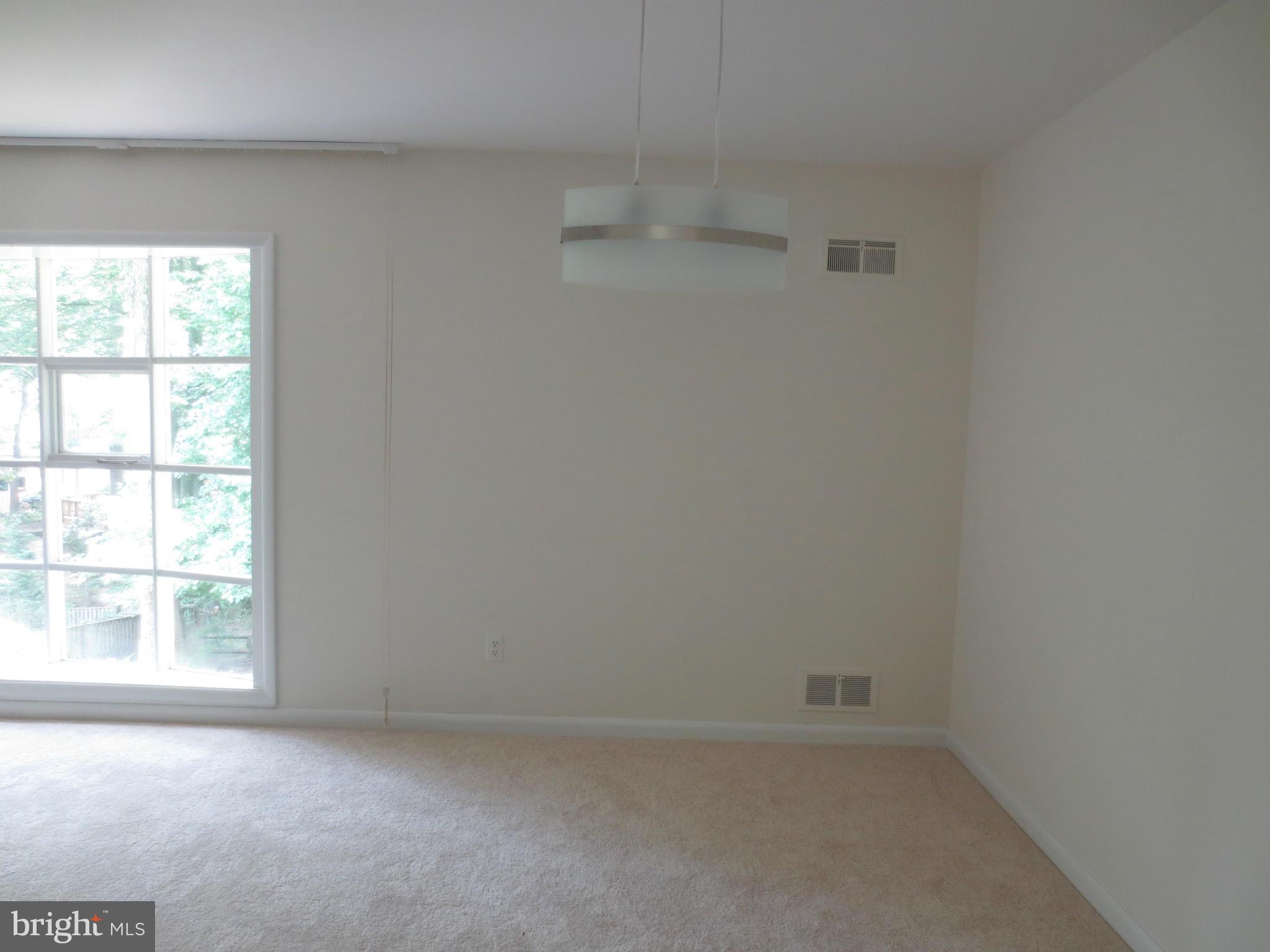 10616 Glenwild Road Silver Spring, MD 20901 - Photo 5 of 30 Dining Room View