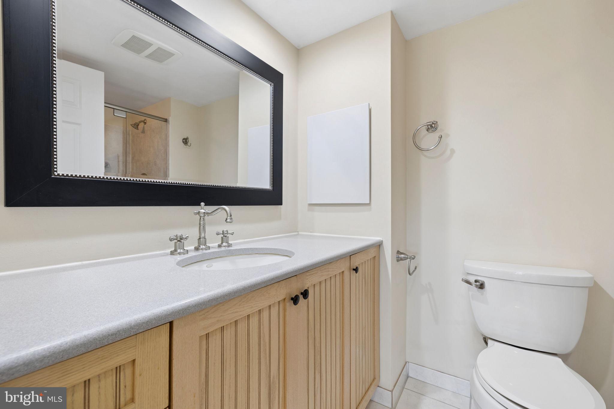19385 Cypress Ridge Terrace, Unit 317 Leesburg, VA 20176 - Photo 18 of 34