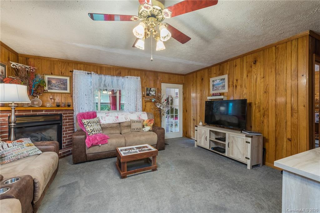 296 Maple Springs Road Sylva, NC 28779 - Photo 5 of 45