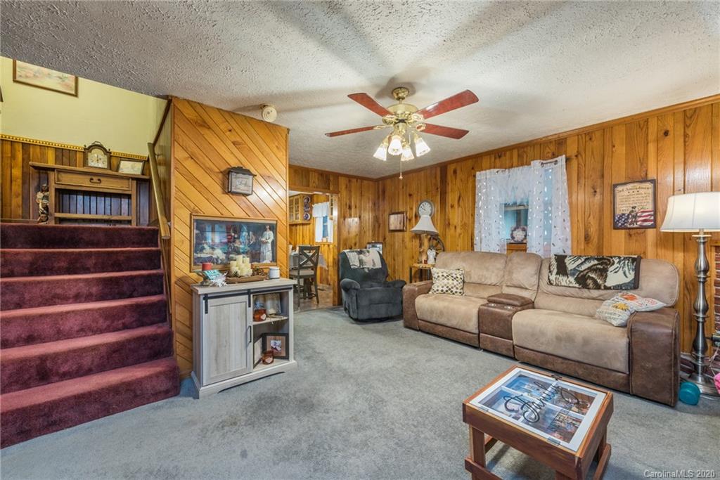 296 Maple Springs Road Sylva, NC 28779 - Photo 10 of 45