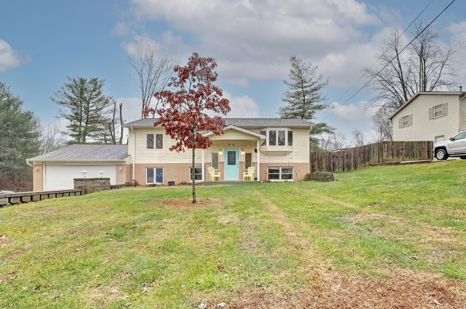 363 East Spring Street Bloomfield, IN 47424 - Photo 1 of 33 Gallery Image 1