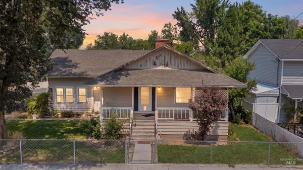 $337,200 | 202 East 4th Street, Kuna, ID 83634