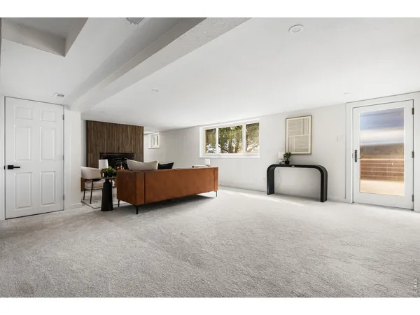 $875,000 | 835 Hillside Court, Longmont, CO 80501
