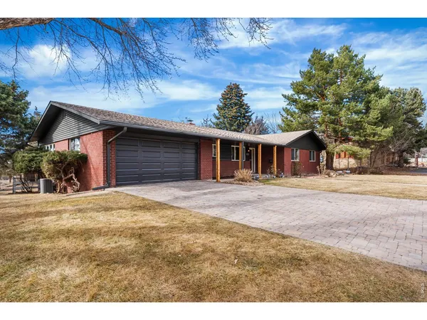 $875,000 | 835 Hillside Court, Longmont, CO 80501