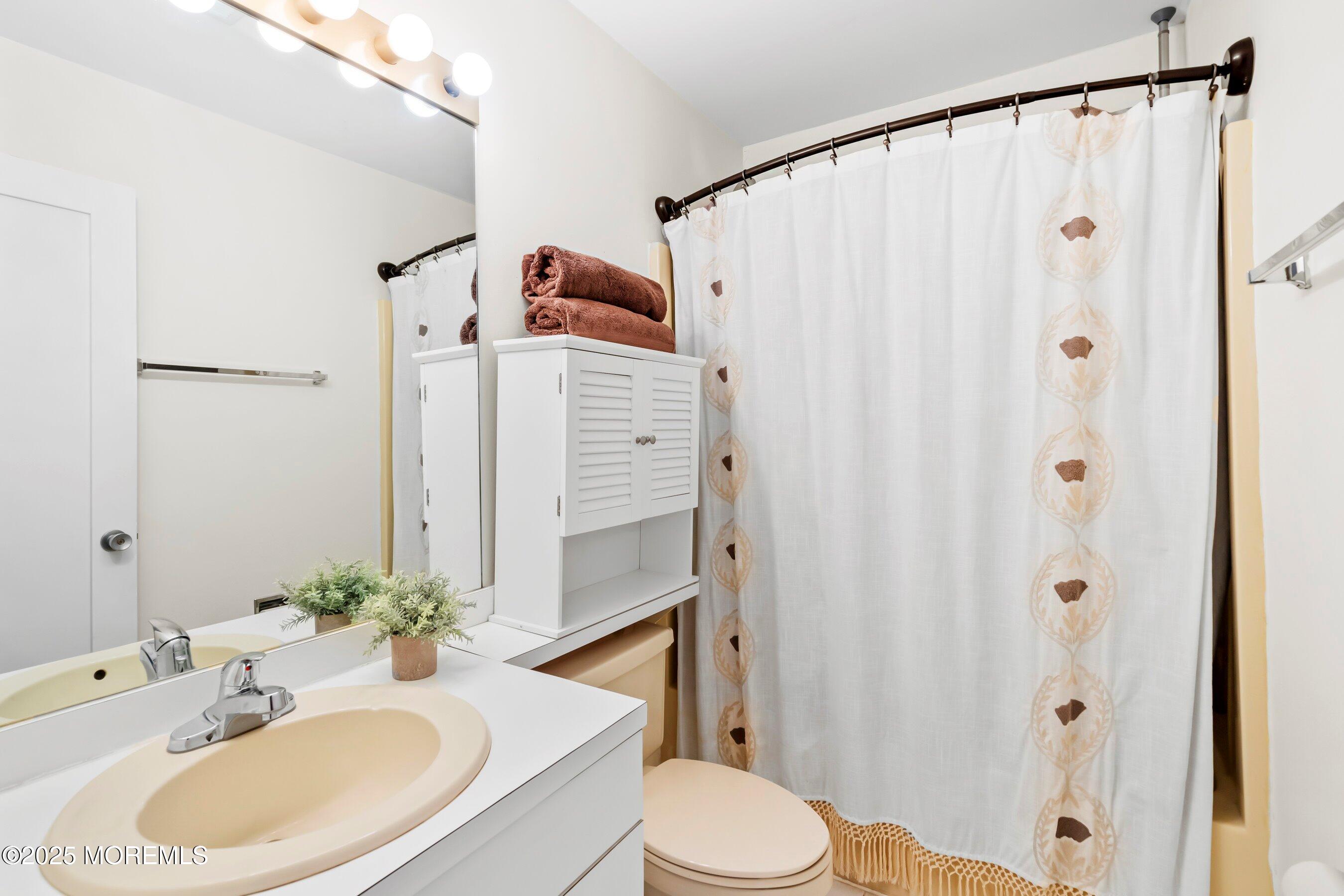 1501 Hulse Road, Unit 18 Point Pleasant, NJ 08742 - Photo 23 of 40 28-Bath 1