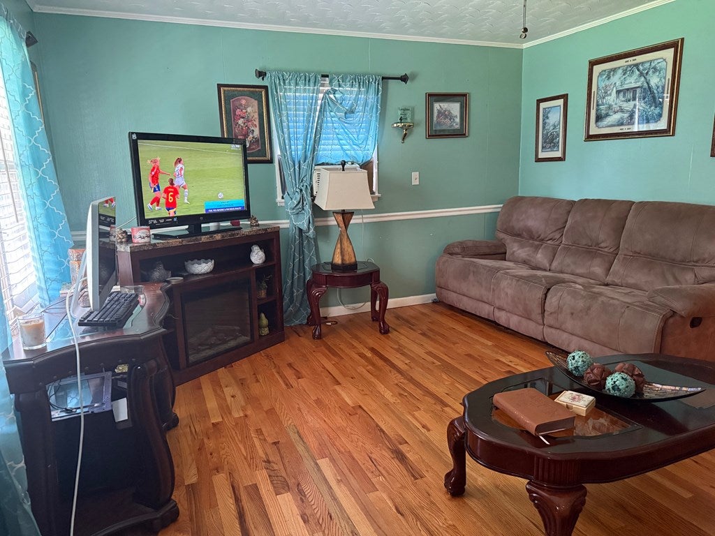 21246 Lake Road Abingdon, VA 24211 - Photo 2 of 9 Gallery Image 2