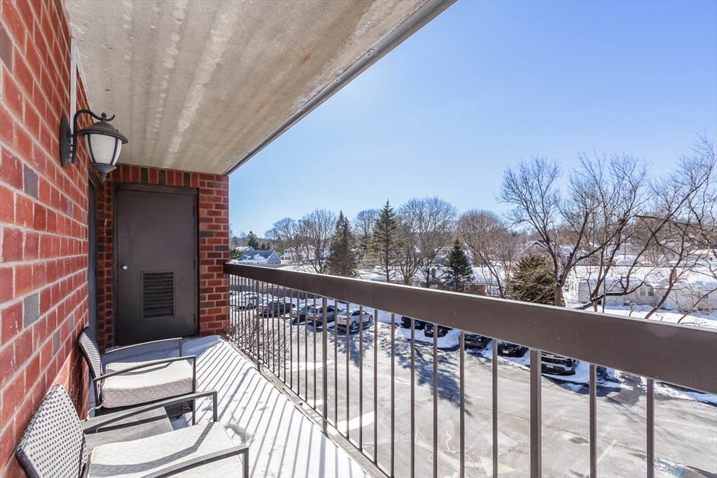 159 Main Street, Unit 27C Stoneham, MA 02180 - Photo 19 of 25