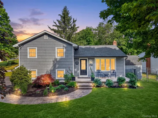$489,000 | 13 Clarkview Road, New Windsor, NY 12553