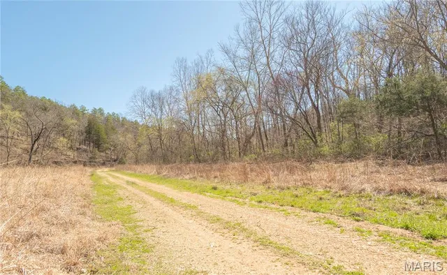 $1,925,000 | 32315 County Road 325, Salem, MO 65560