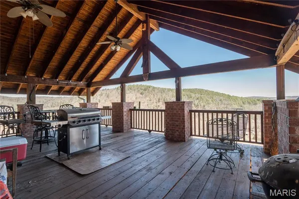 $1,925,000 | 32315 County Road 325, Salem, MO 65560