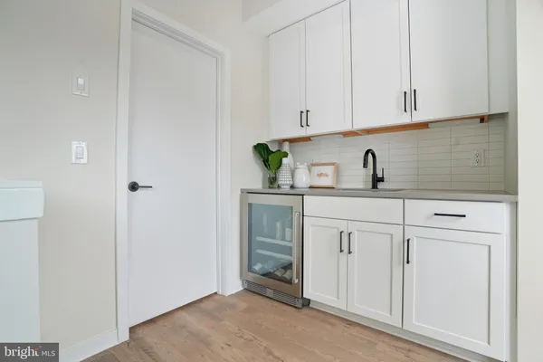 $785,000 | 3112 Pierview Lane, Philadelphia, PA 19125