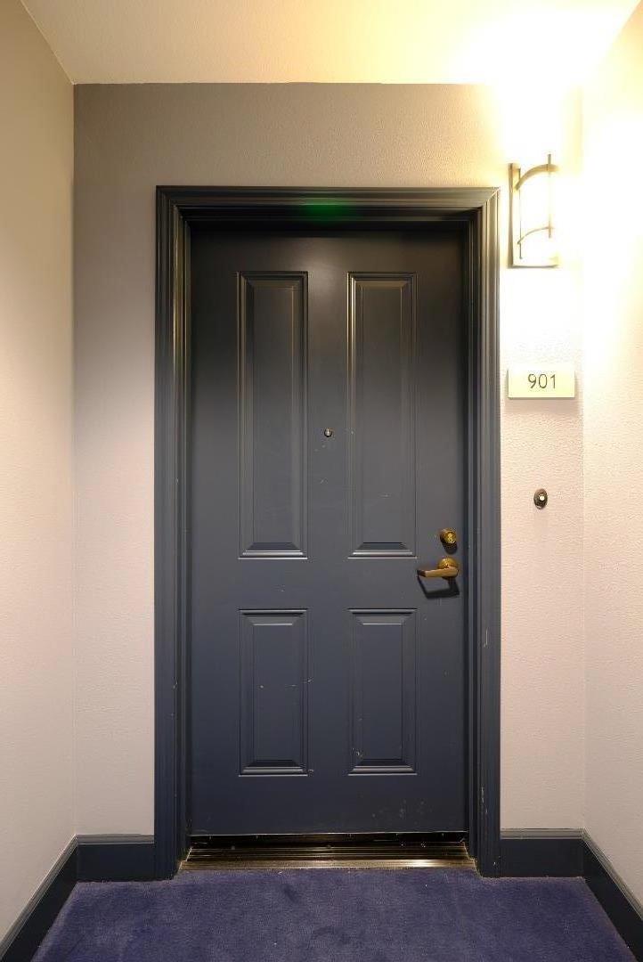 423 7th Street, Unit 901 Oakland, CA 94607 - Photo 2 of 13