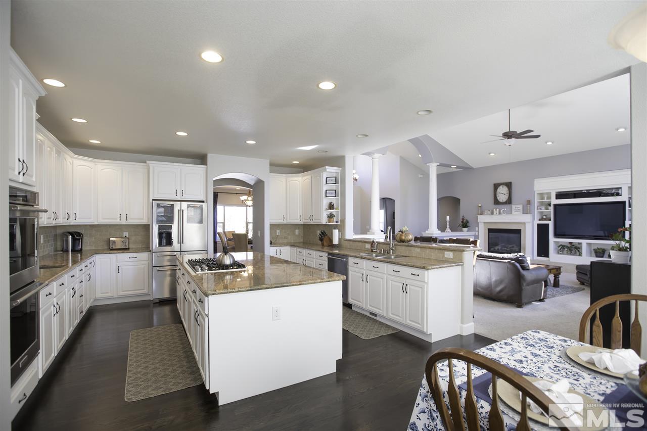 1324 Wolf Run Road Reno, NV 89511 - Photo 6 of 25 Photo 6