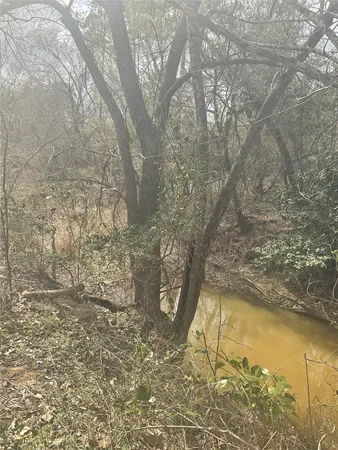 $375,000 | 1225 State Highway 71, Smithville, TX 78957