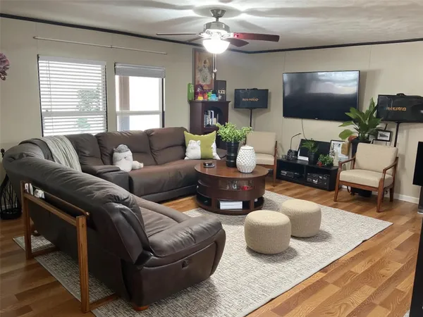 $375,000 | 1225 State Highway 71, Smithville, TX 78957