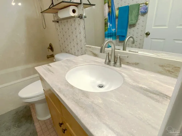 $379,000 | 1500 Country Side Drive, Cantonment, FL 32533