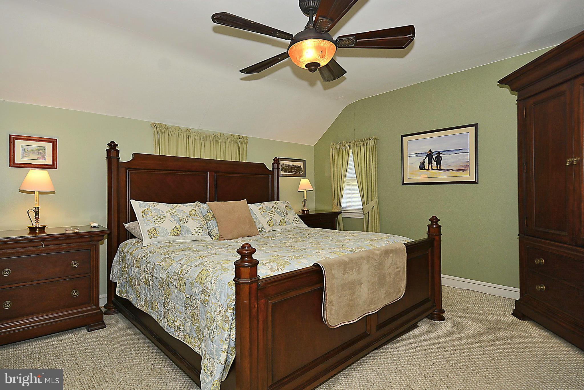 11413 Newport Mill Road Silver Spring, MD 20902 - Photo 21 of 30 Bedroom (Master)