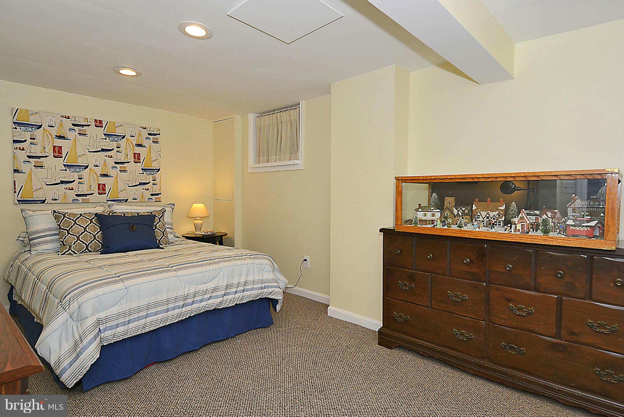 11413 Newport Mill Road Silver Spring, MD 20902 - Photo 25 of 30 Bedroom