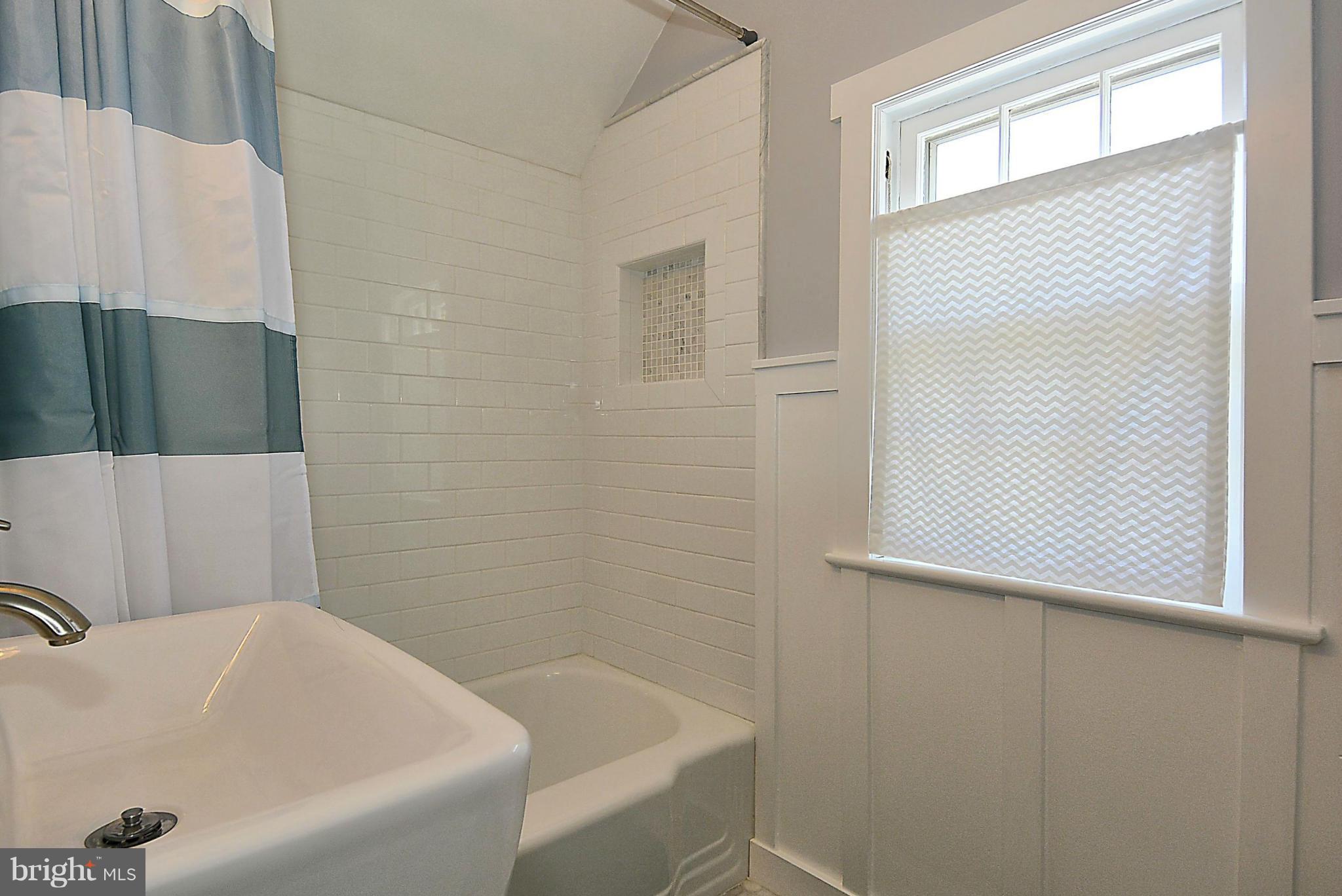 11413 Newport Mill Road Silver Spring, MD 20902 - Photo 27 of 30 Bath